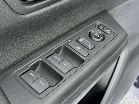 Certified 2023 Honda CR-V EX image 17