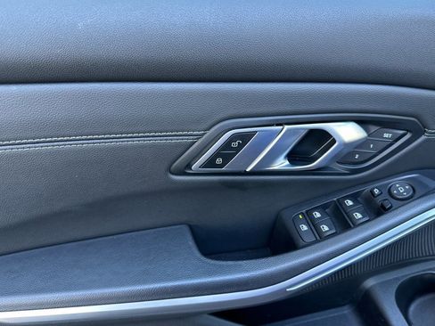 Used 2021 BMW M340i w/ Driving Assistance Package image 11