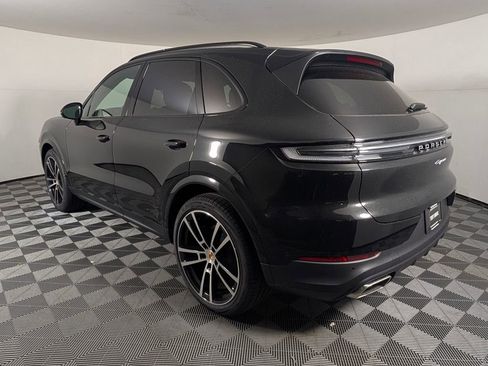 New 2026 Porsche Cayenne AWD/4WD image 3
