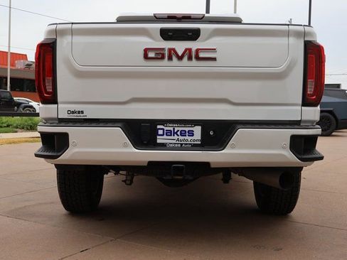 Certified 2023 GMC Sierra 2500 Denali AWD/4WD image 6