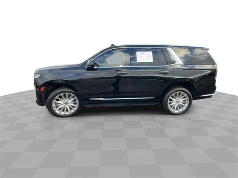 Used 2022 Cadillac Escalade Premium Luxury image 5