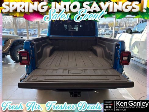 New 2026 Jeep Gladiator Mojave AWD/4WD image 15
