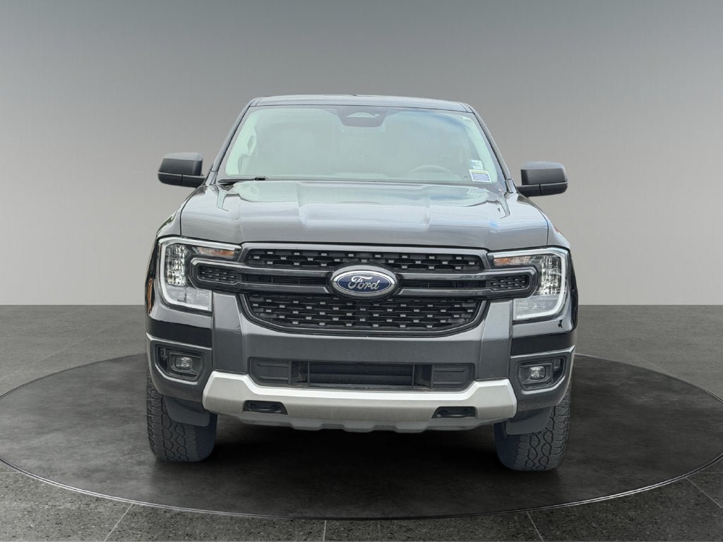 Used 2025 Ford Ranger XLT w/ Equipment Group 301A High AWD/4WD image 2