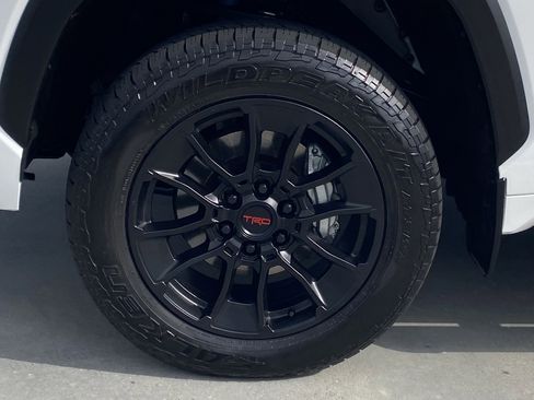Used 2024 Toyota Tundra Limited w/ TRD Off-Road Package AWD/4WD image 8