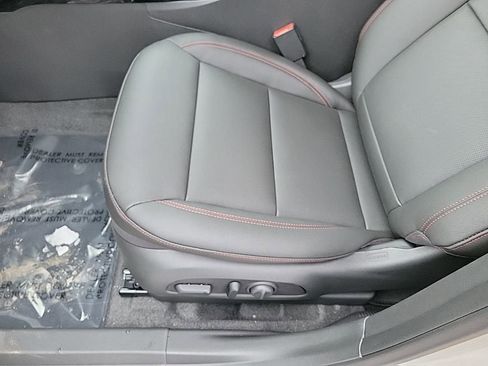 New 2026 Chevrolet Trax RS w/ Driver Confidence Package image 16