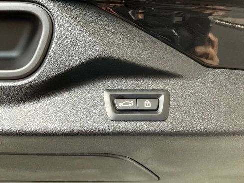 Used 2022 BMW X7 xDrive40i AWD/4WD image 29
