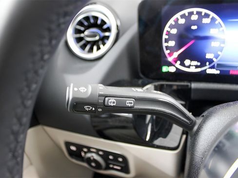 Used 2026 Mercedes-Benz GLA 250 image 20