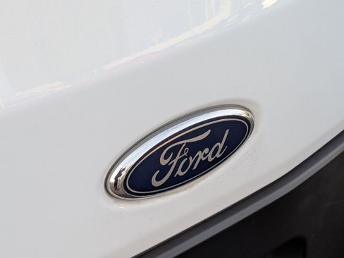 Used 2021 Ford Transit 350 XLT image 27