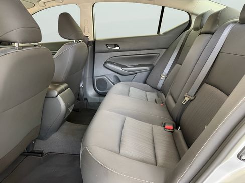 Used 2022 Nissan Altima 2.5 S FWD image 19