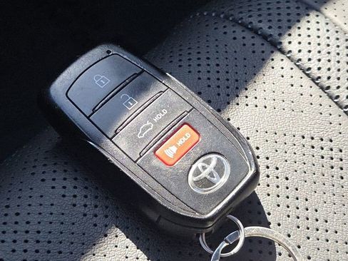 Used 2025 Toyota Camry XSE image 36