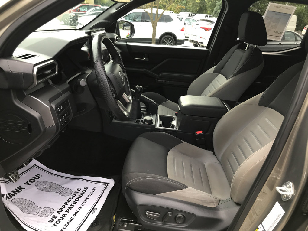 Certified 2024 Toyota Tacoma TRD Sport w/ TRD Sport Upgrade Package AWD/4WD image 23
