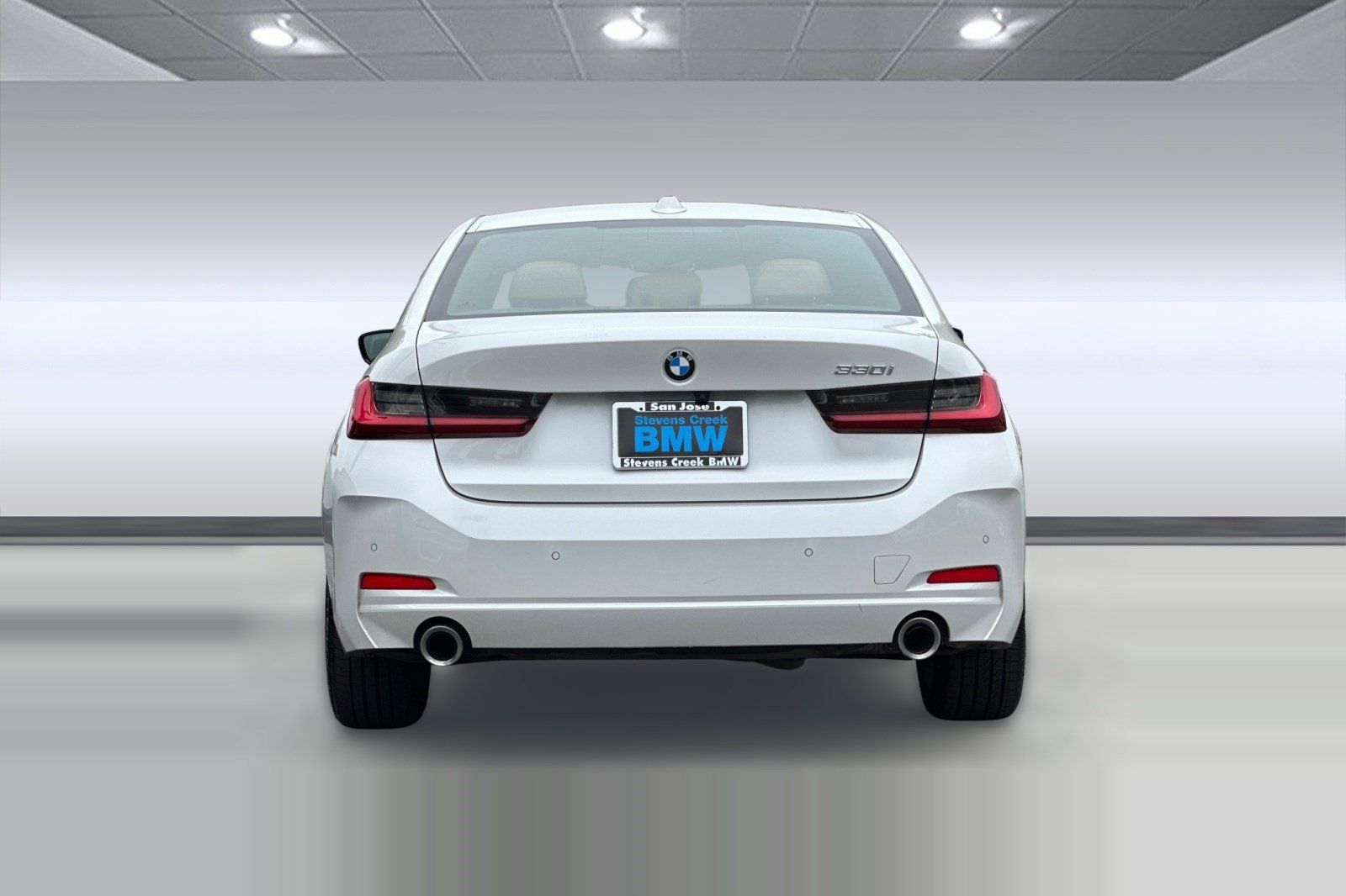 Certified 2023 BMW 330i Sedan w/ Premium Package RWD image 9