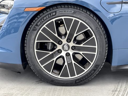 Certified 2021 Porsche Taycan 4S image 26