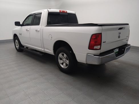 Used 2018 RAM 1500 Classic SLT AWD/4WD image 3