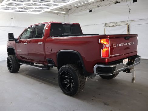 Used 2020 Chevrolet Silverado 2500 LTZ w/ LTZ Premium Package AWD/4WD image 5
