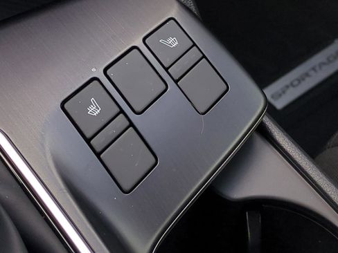 New 2026 Kia Sportage LX AWD/4WD image 17