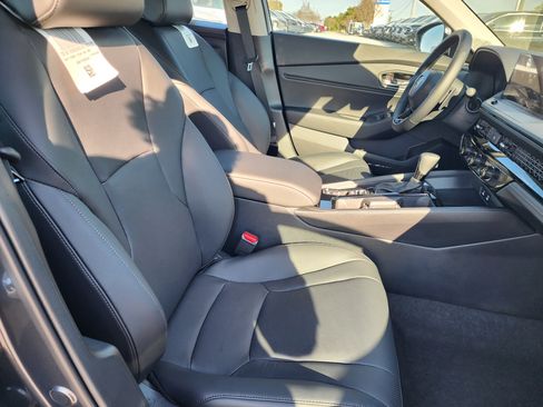 New 2026 Honda Accord EX-L image 5