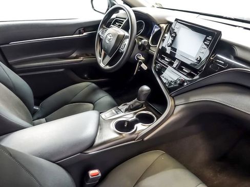 Used 2024 Toyota Camry LE FWD image 24