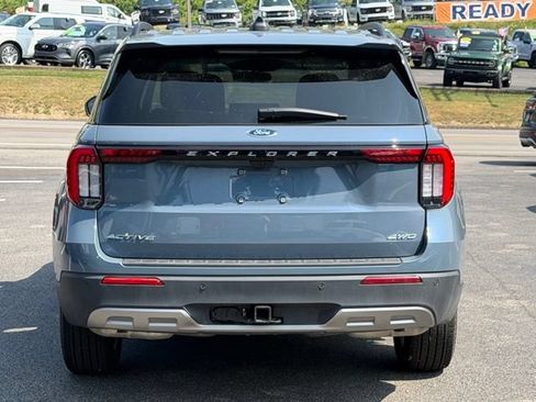 New 2026 Ford Explorer Active w/ Active Comfort Package AWD/4WD image 5