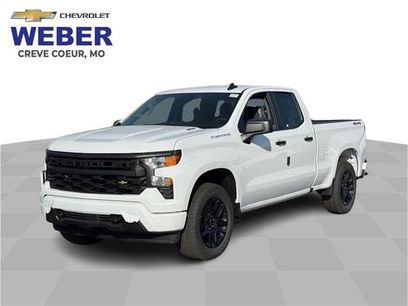 New 2026 Chevrolet Silverado 1500 Custom w/ Turbomax Blackout Package