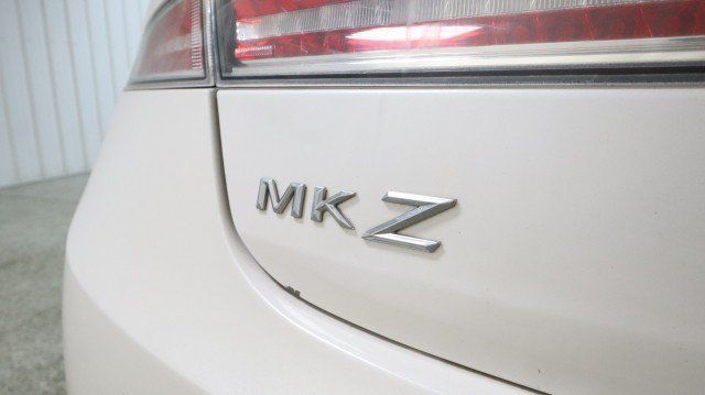 Used 2014 Lincoln MKZ Hybrid w/ Equipment Group 202A Reserve FWD image 22