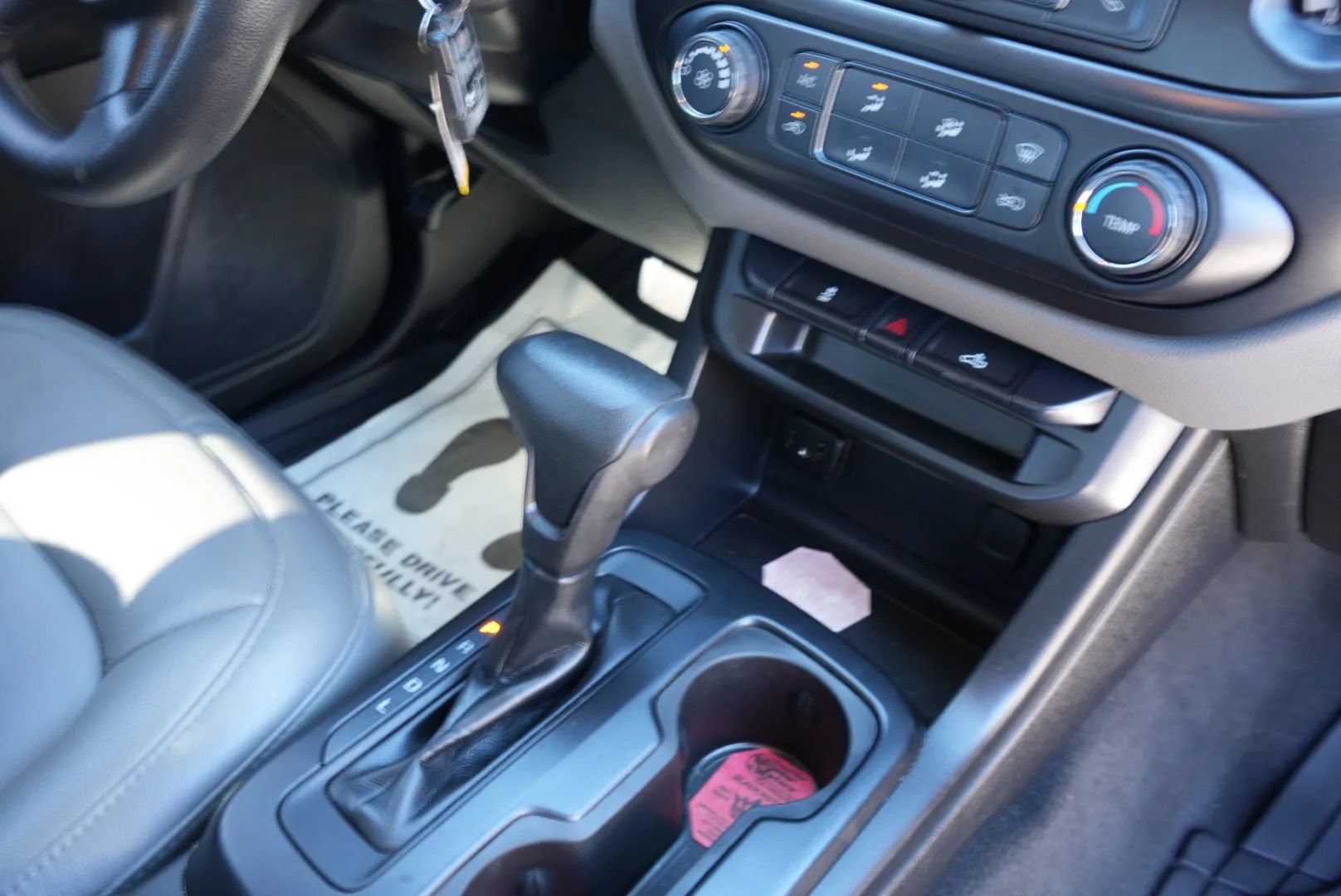 Used 2019 Chevrolet Colorado W/T RWD image 25