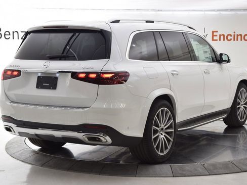New 2025 Mercedes-Benz GLS 580 4MATIC image 5
