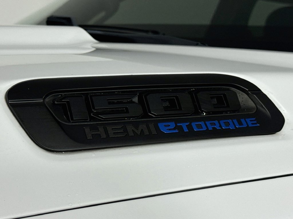 Used 2021 RAM 1500 Big Horn w/ Built-to-serve Edition AWD/4WD image 11