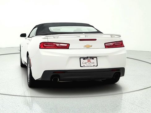 Used 2018 Chevrolet Camaro LT RWD image 6