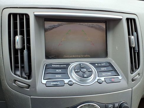 Used 2011 INFINITI G25 x w/ Moonroof Pkg image 26