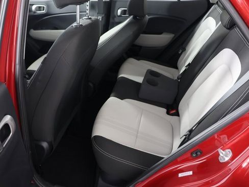 Certified 2023 Hyundai Venue SEL w/ Cargo Package image 19