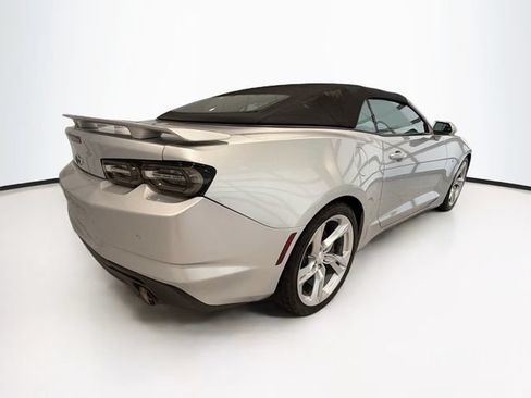 Used 2019 Chevrolet Camaro SS RWD image 8