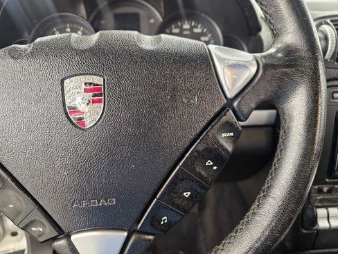 Used 2008 Porsche Cayenne AWD/4WD image 11