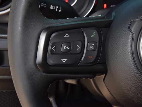 Used 2023 Jeep Gladiator Sport image 24