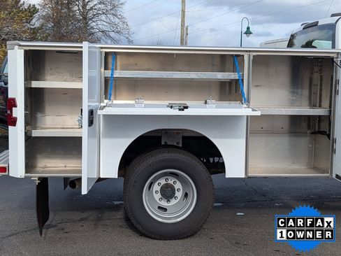 Certified 2025 Ford F350 XL w/ XL Chrome Package image 13