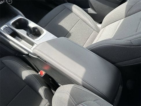 New 2026 Chevrolet Equinox EV LT image 22