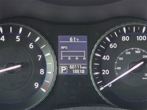 Used 2018 INFINITI Q70 L 3.7 image 27