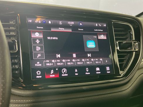 Used 2022 Dodge Durango GT AWD/4WD image 14