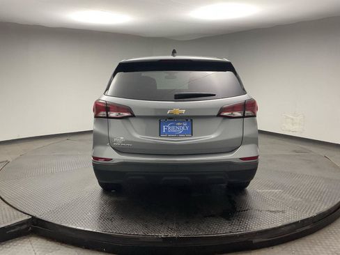Certified 2024 Chevrolet Equinox LS w/ LS Convenience Package FWD image 6