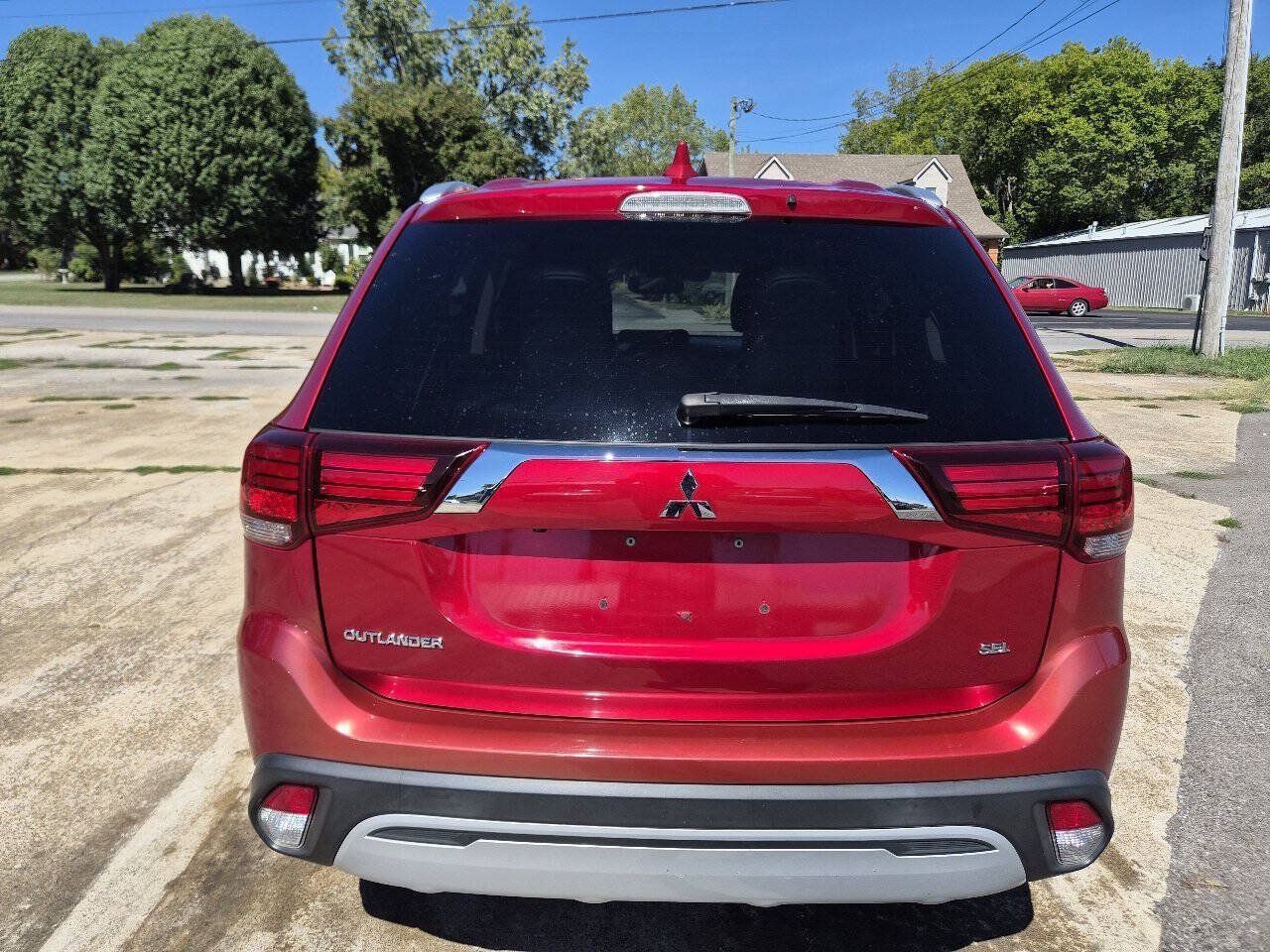 Used 2020 Mitsubishi Outlander SEL AWD/4WD image 9