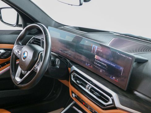 Used 2023 BMW 330i Sedan w/ Premium Package RWD image 25