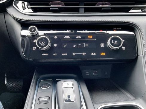 Used 2025 INFINITI QX60 Luxe w/ Vision Package image 31