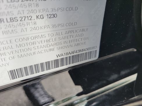 Used 2021 Audi A4 2.0T allroad Premium Plus AWD/4WD image 34