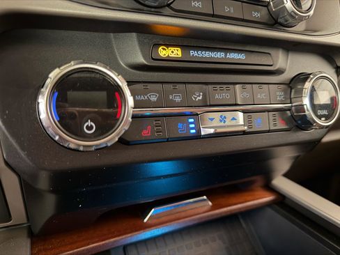 Used 2022 Ford F250 King Ranch AWD/4WD image 29