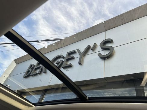 New 2025 Lincoln Aviator AWD w/ Jet Appearance Package image 12