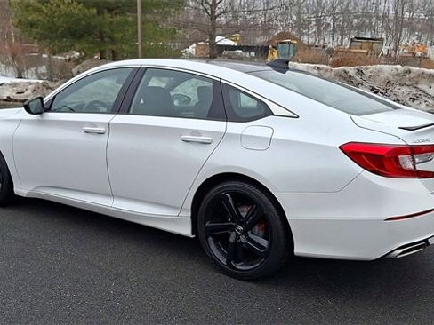 Used 2022 Honda Accord Sport image 6