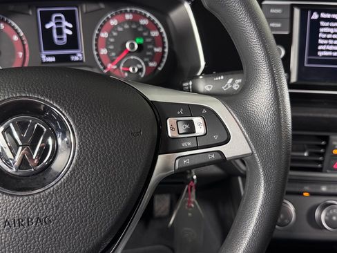 Used 2020 Volkswagen Jetta S image 13