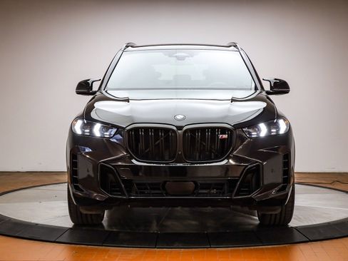 Used 2026 BMW X5 M60i w/ Executive Package image 2