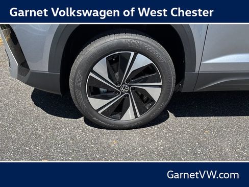 New 2026 Volkswagen Taos SE AWD/4WD image 26