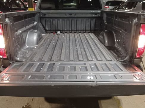 Used 2022 GMC Canyon AT4 image 8